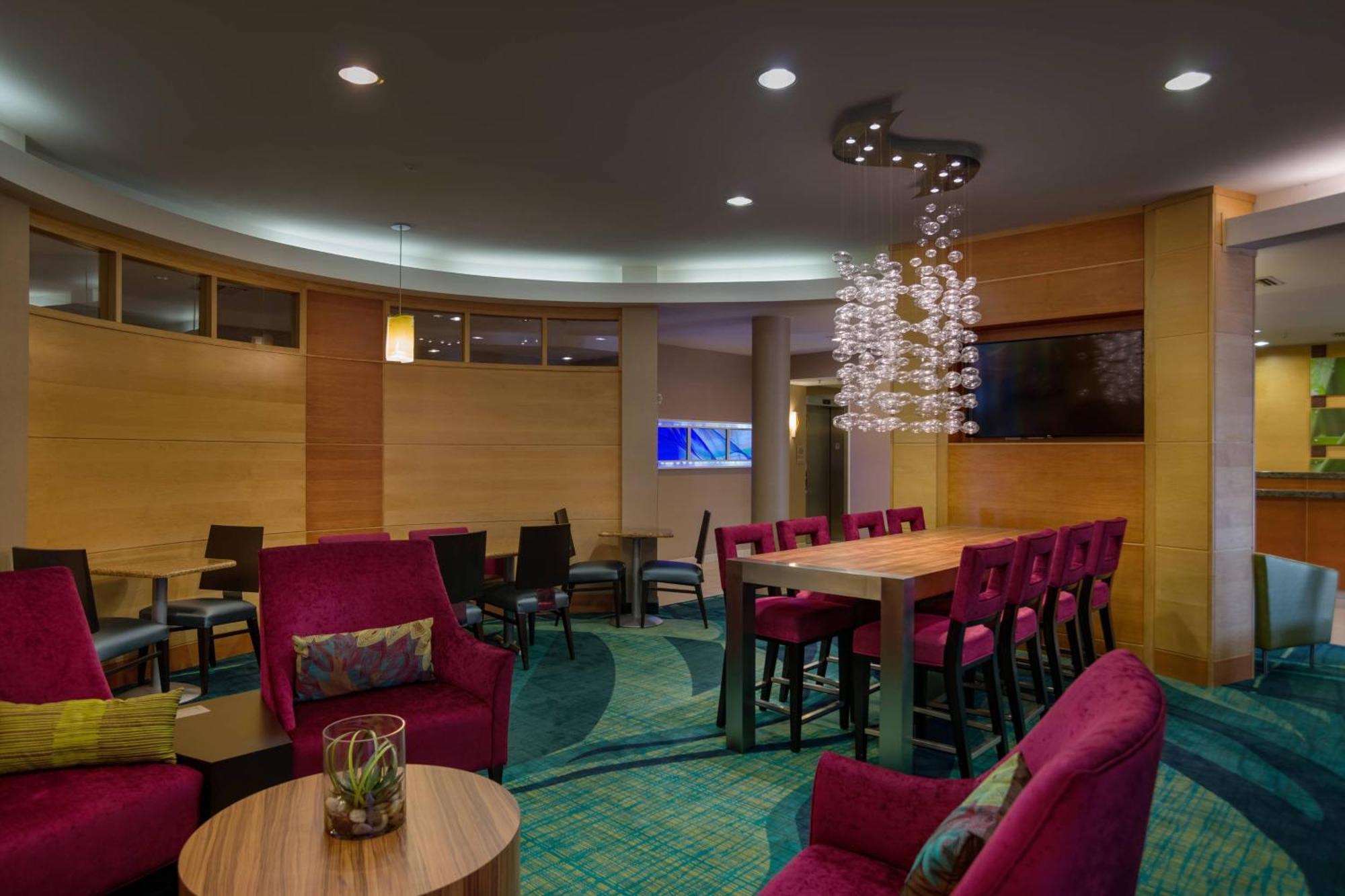 לארגו Springhill Suites St Petersburg Clearwater מראה חיצוני תמונה