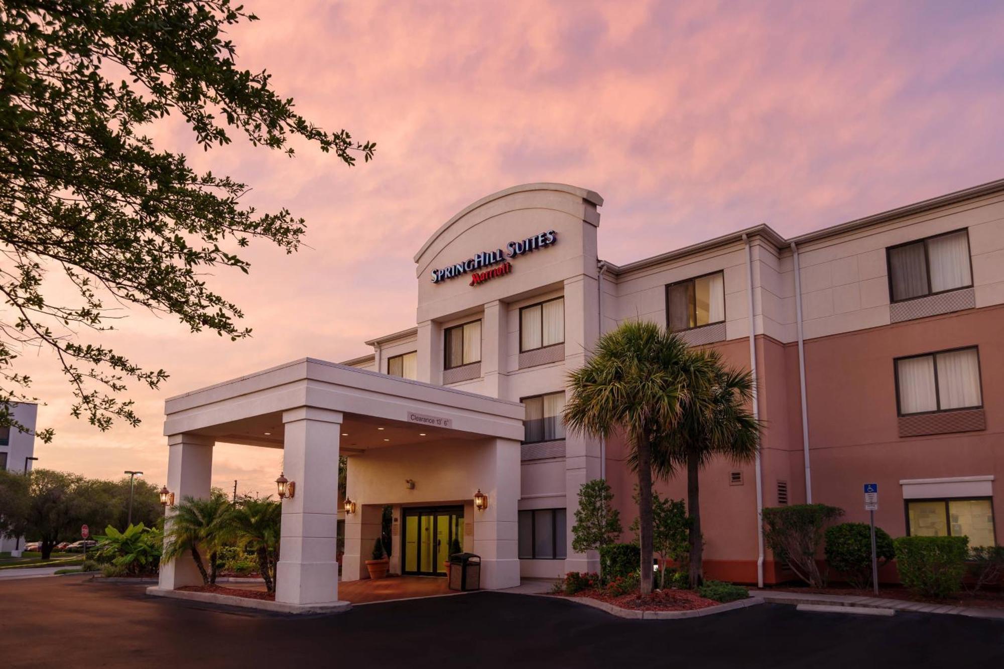 לארגו Springhill Suites St Petersburg Clearwater מראה חיצוני תמונה