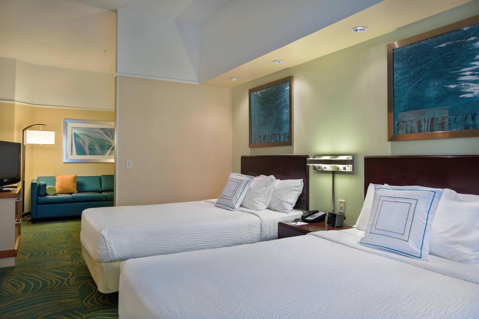לארגו Springhill Suites St Petersburg Clearwater מראה חיצוני תמונה