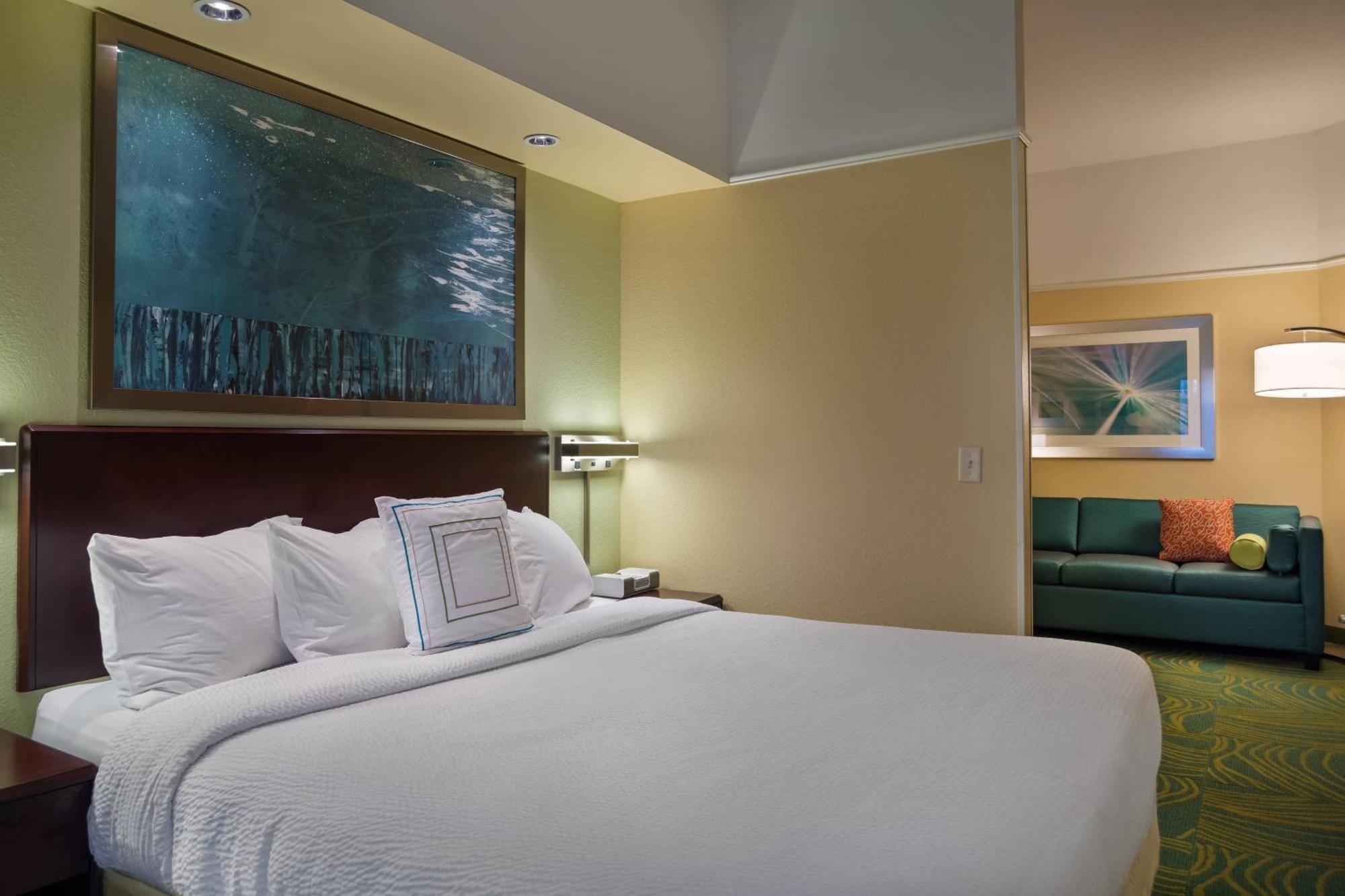 לארגו Springhill Suites St Petersburg Clearwater מראה חיצוני תמונה
