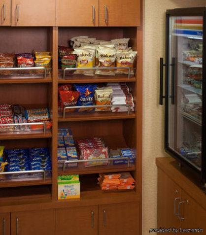 לארגו Springhill Suites St Petersburg Clearwater מתקנים תמונה