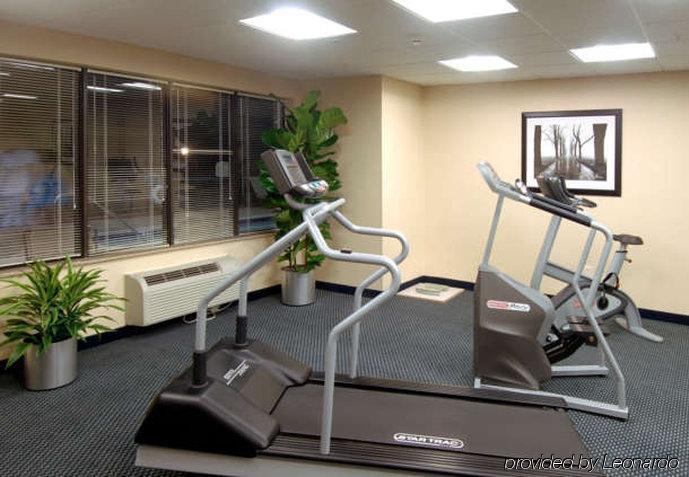 לארגו Springhill Suites St Petersburg Clearwater מראה חיצוני תמונה
